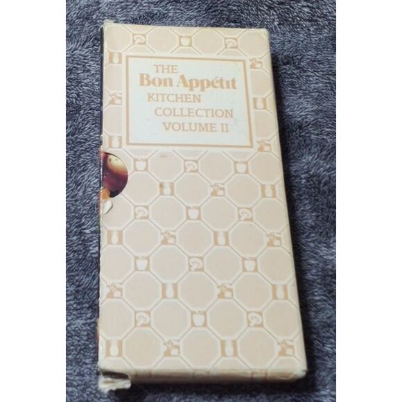Vintage 1987 Bon Appétit Kitchen Collection Vol II 4 Cookbooks w/ Slipcase - Picture 1 of 7